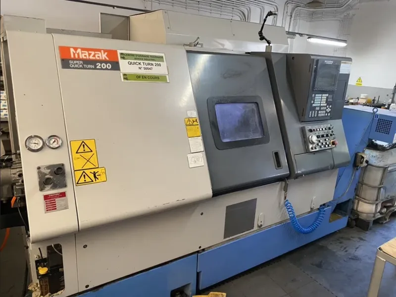 Mazak SQT 200